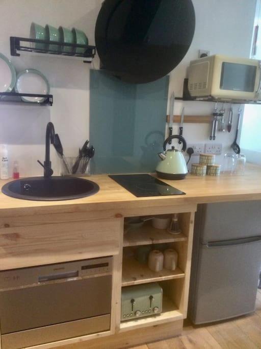 Henwick House Beautiful Flat,Private Parking, Short Walk To Town Apartment Ludlow Exterior photo
